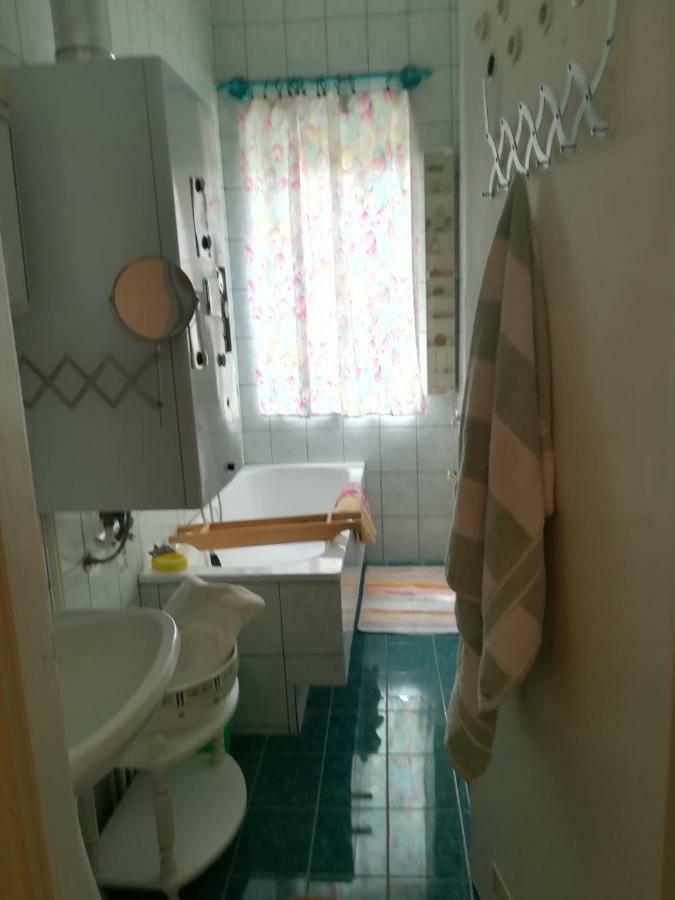 Violetta Apartmanlakas Heviz Bagian luar foto